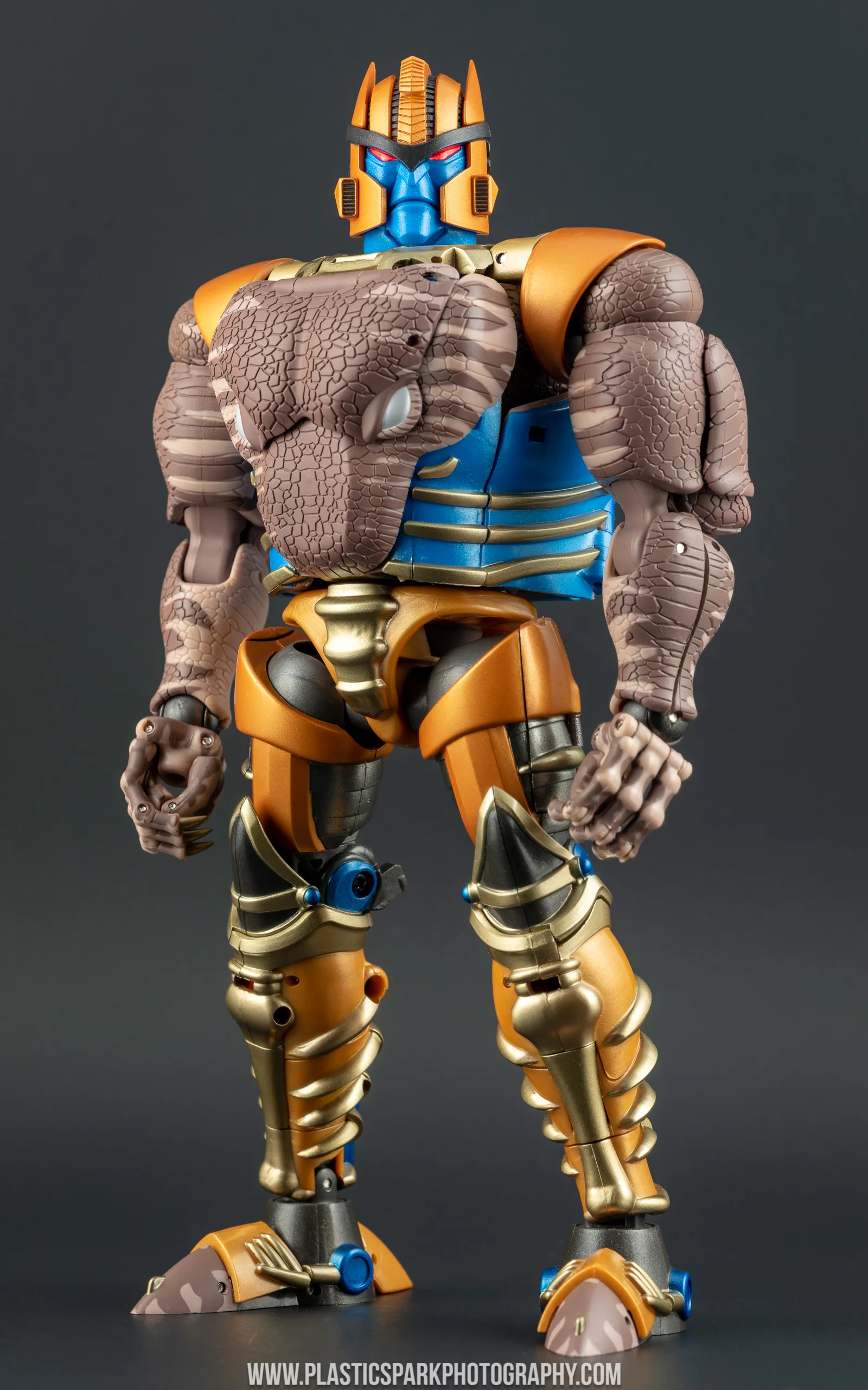 Review Masterpiece MP 41 Dinobot Beast Wars Plastic Spark